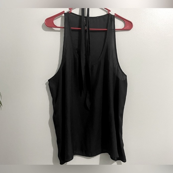 SOLD ON ANOTHER SITE ~ Express black shirt with tie back size large - Picture 3 of 4